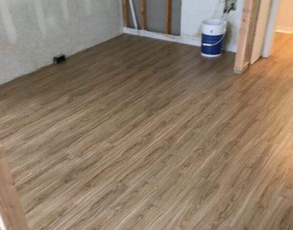 Installation bamboo flooring
